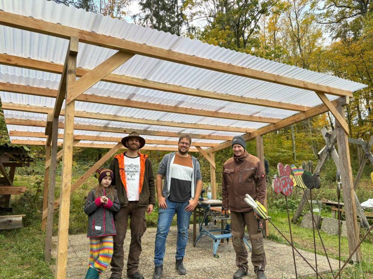 Mehr über den Artikel erfahren 2025  wurde bei den Arbeitseinsätzen auf dem Aki wieder sehr viel bewegt und gemeinsam gearbeitet